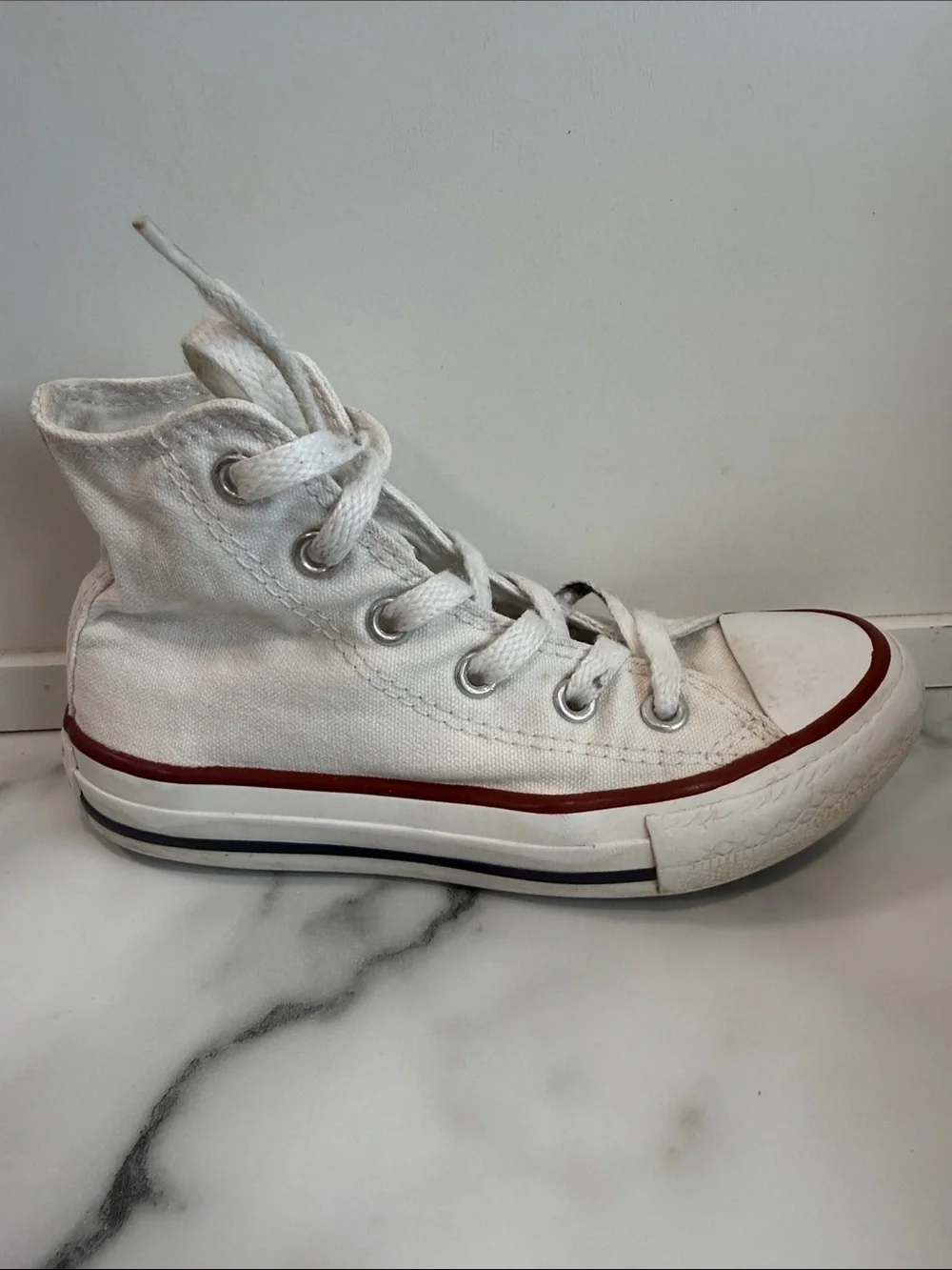 Converse Chuck Taylor All Star High Top sneakers Toddler Size 11